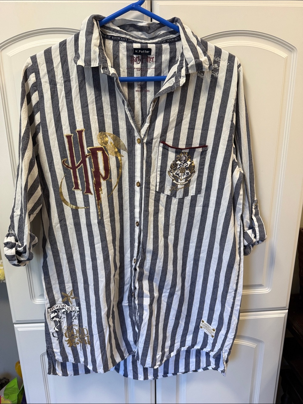 Warner Bros. Harry Potter Striped Button-Down night Shirt  LARGE Gray & White
